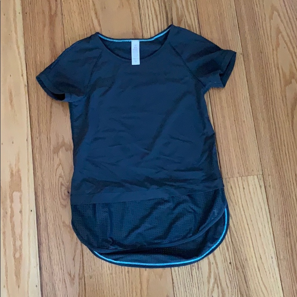 Ivivva Gray shirt size 10
